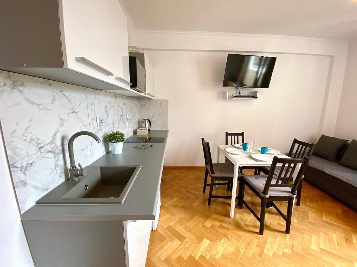 Center Warsaw - Apartmenty Jana Pawla II ภายนอก รูปภาพ