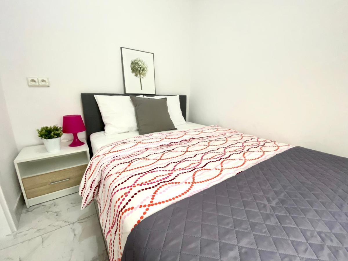 Center Warsaw - Apartmenty Jana Pawla II ภายนอก รูปภาพ