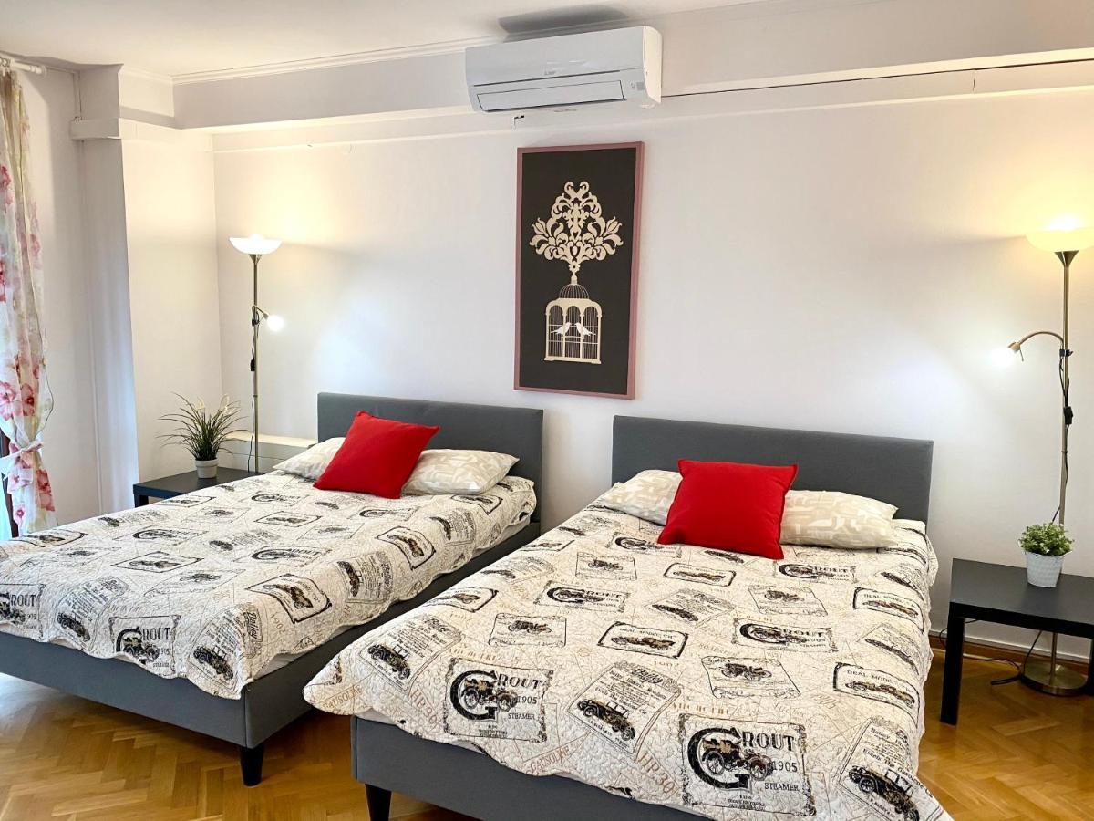 Center Warsaw - Apartmenty Jana Pawla II ภายนอก รูปภาพ