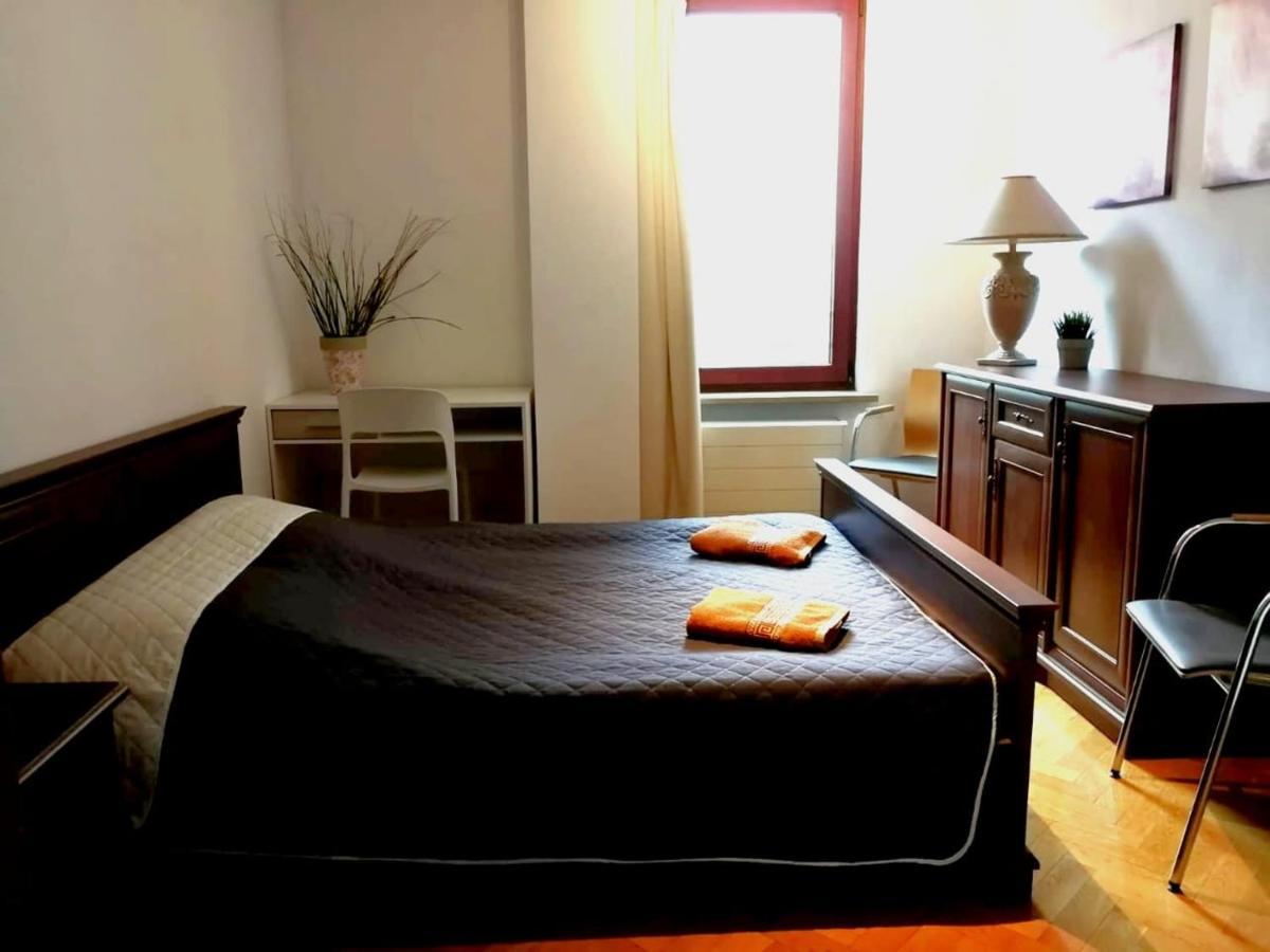 Center Warsaw - Apartmenty Jana Pawla II ภายนอก รูปภาพ