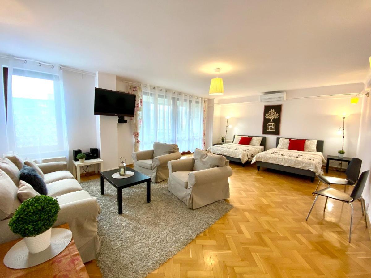 Center Warsaw - Apartmenty Jana Pawla II ภายนอก รูปภาพ